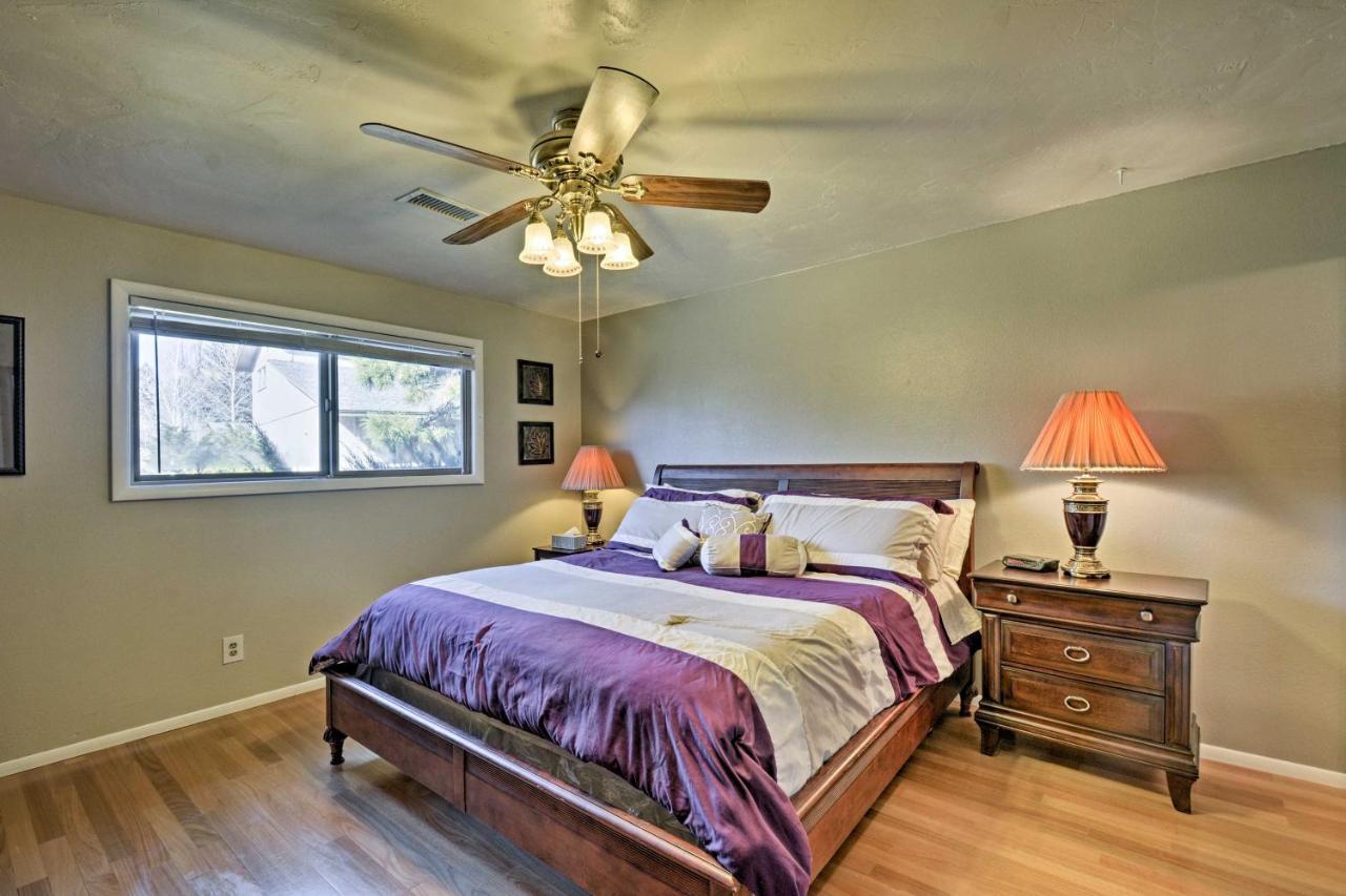 Flagstaff Townhome - Walk To Country Club And Pools! エクステリア 写真